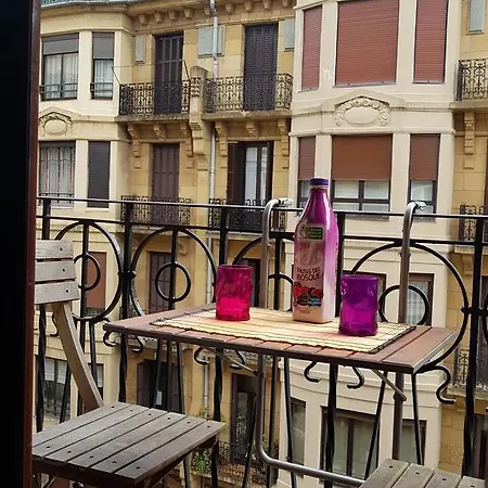 Проживание в семье La Casa De Maria *