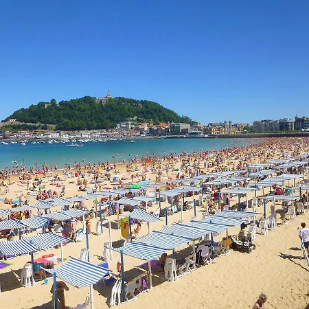 Проживание в семье La Casa De Maria Сан-Себастьян